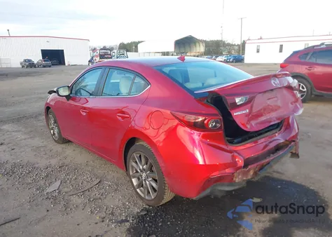 2018 Mazda Mazda3 Grand Touring z USA, uszkodzony, nr VIN 3MZBN1W38JM207510